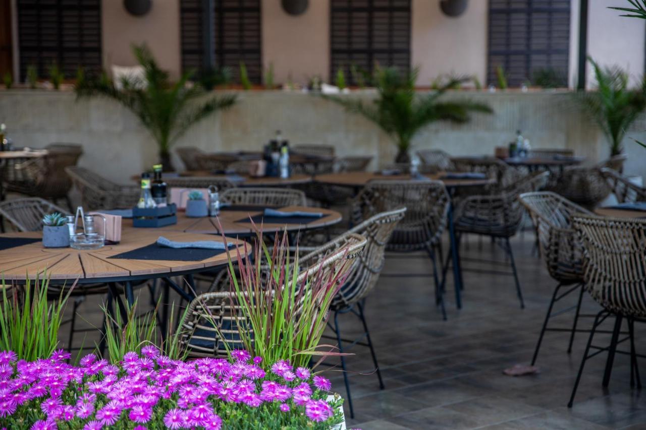 Selena Beach Family Hotel Sozopol Exterior foto